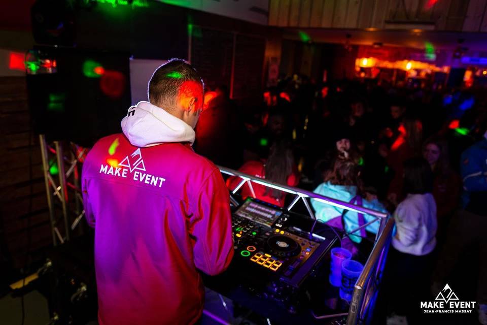Make Event