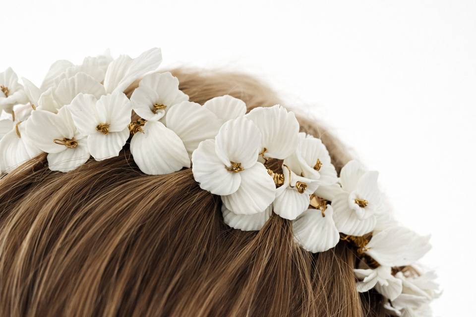 Couronne fleuri artisanale