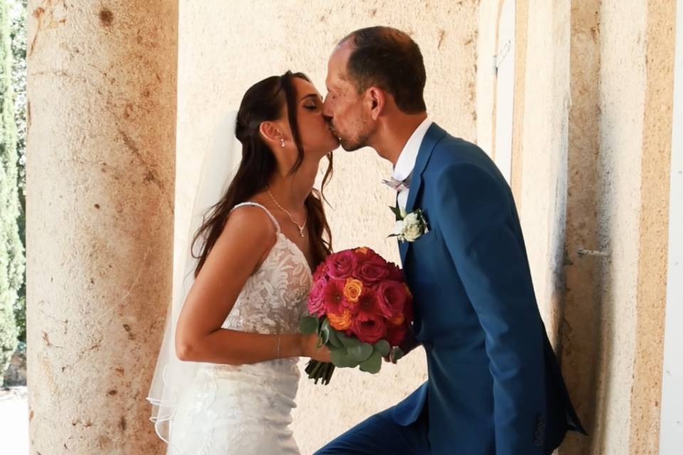 Chaque baiser immortalisé