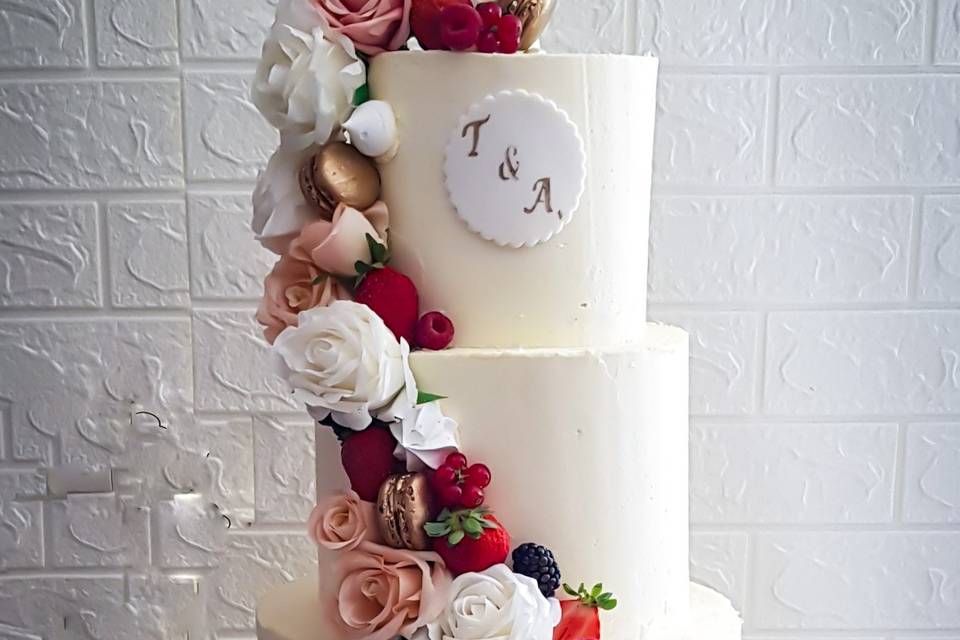 Wedding cake avec cascade