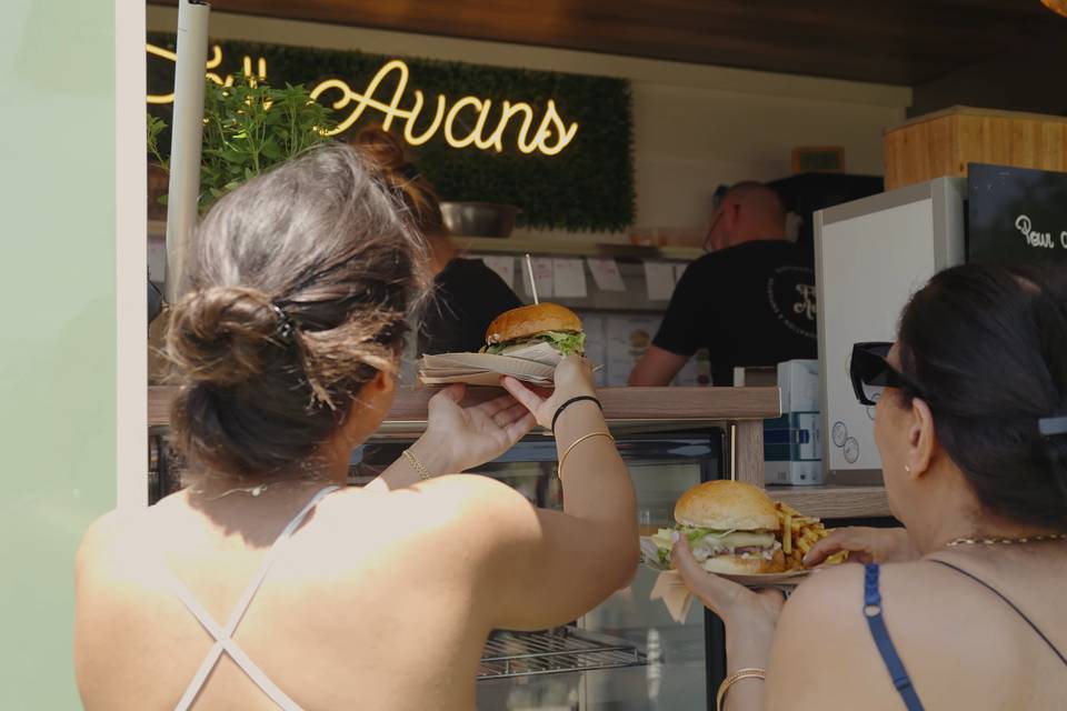 Service burger
