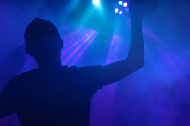 Put your hand up