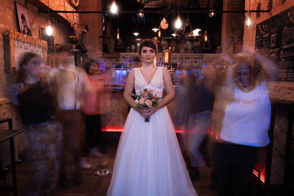 Danse autour de la mariée
