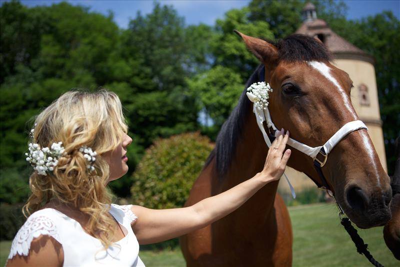 Mariée et destrier