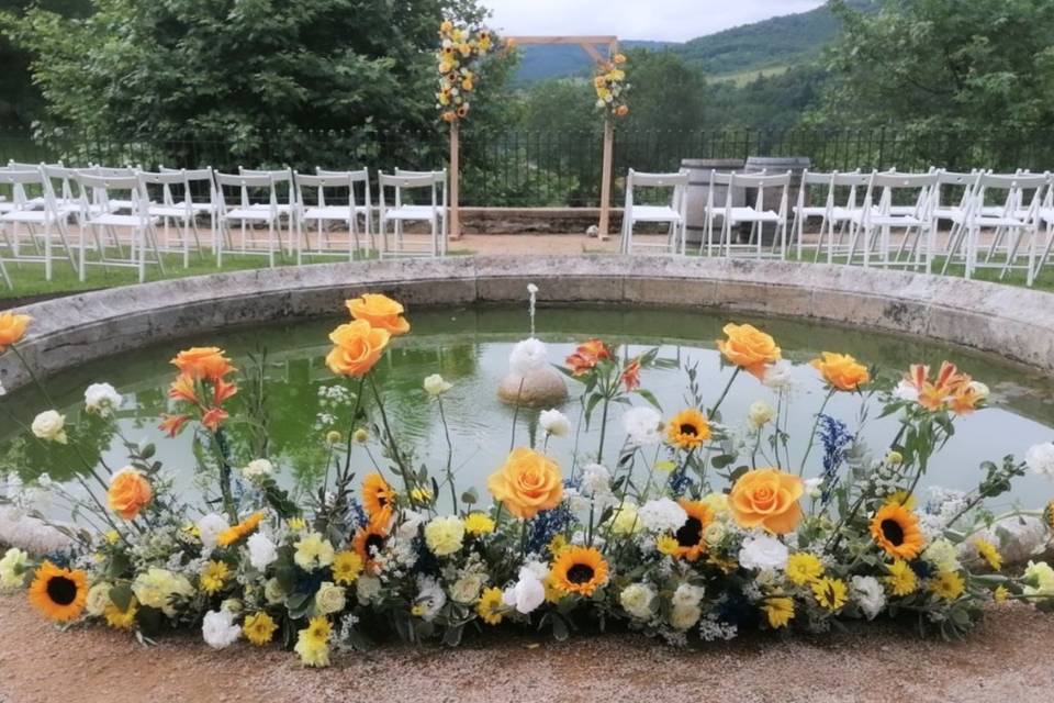 Decor de fontaine et arche