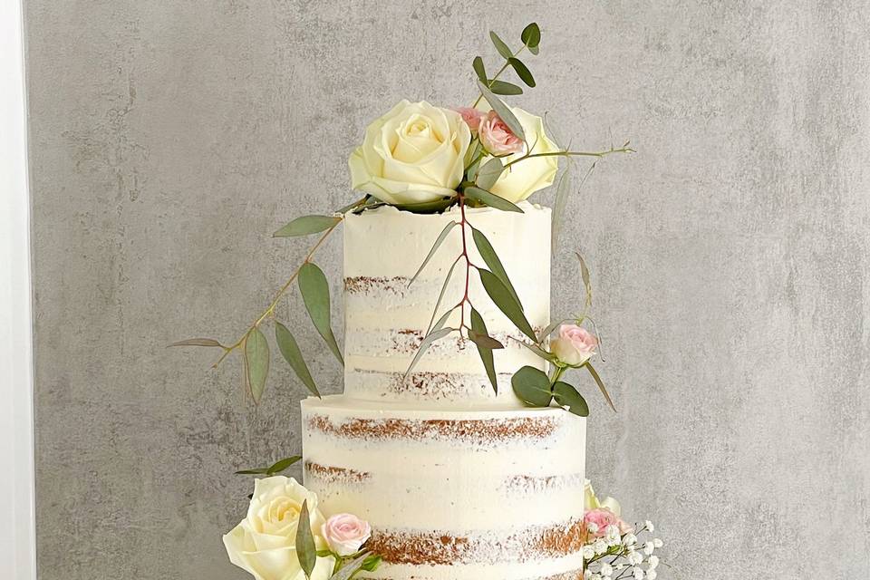 Naked cake