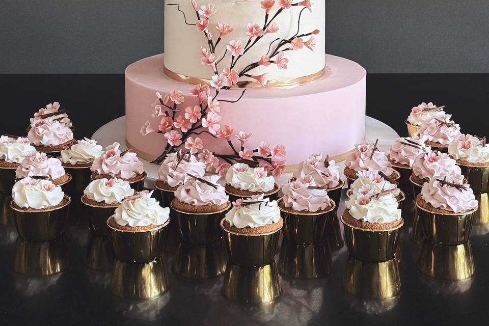 Wedding cake Sakura