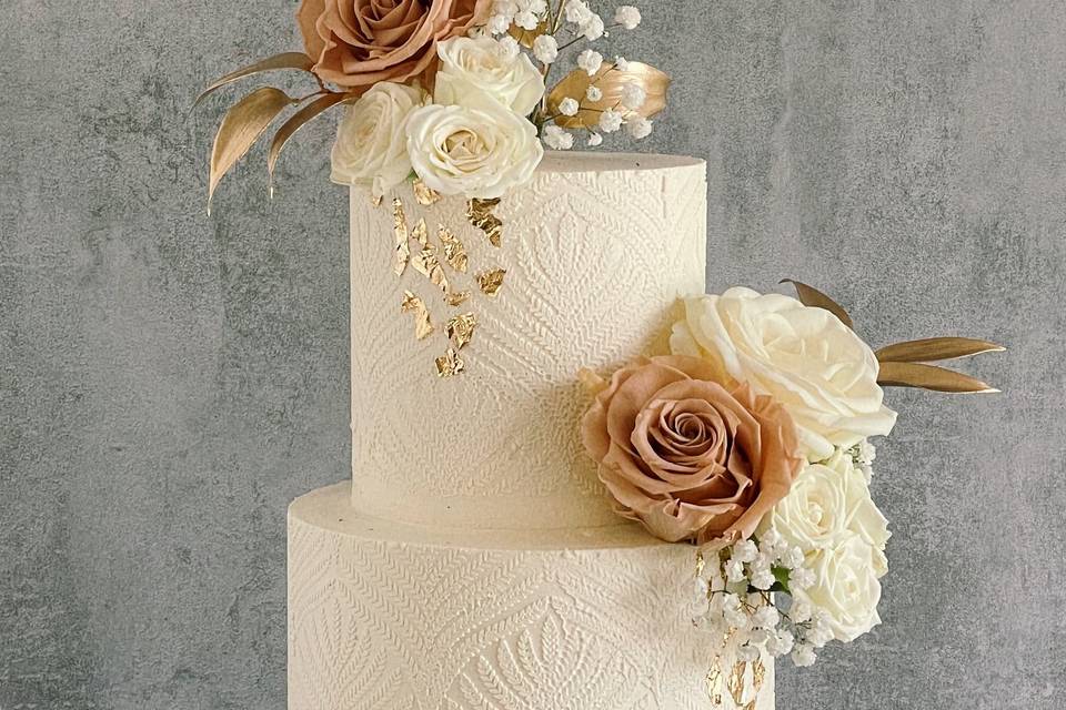 Wedding cake beige et blanc