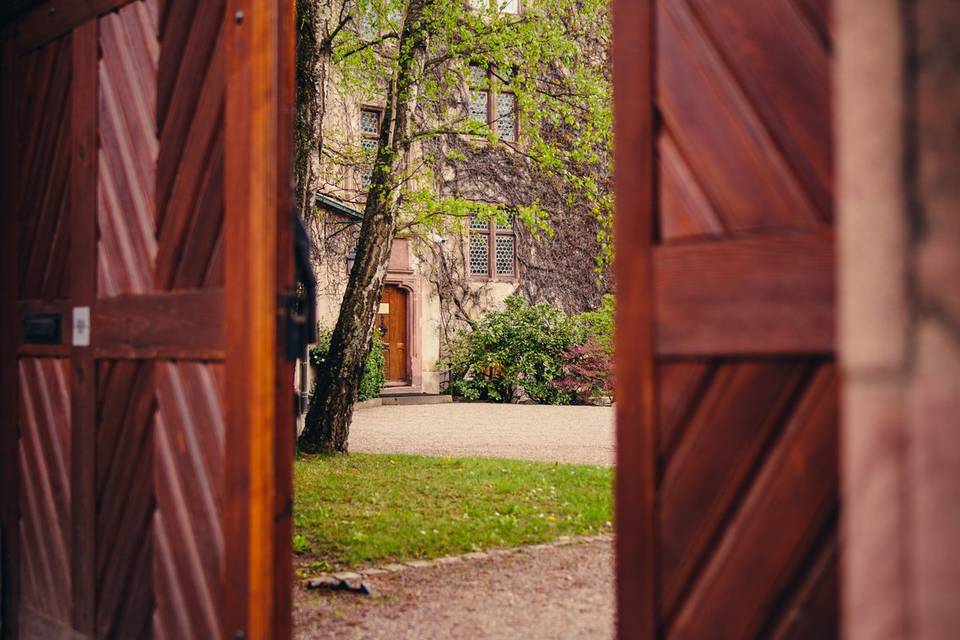FELIX13 Entrée château