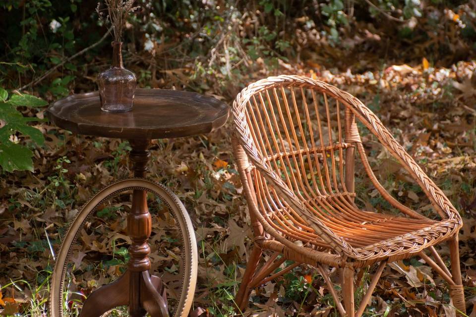 Sièges osier vintage