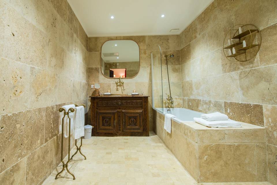 Salle de bain chambre I hôtel
