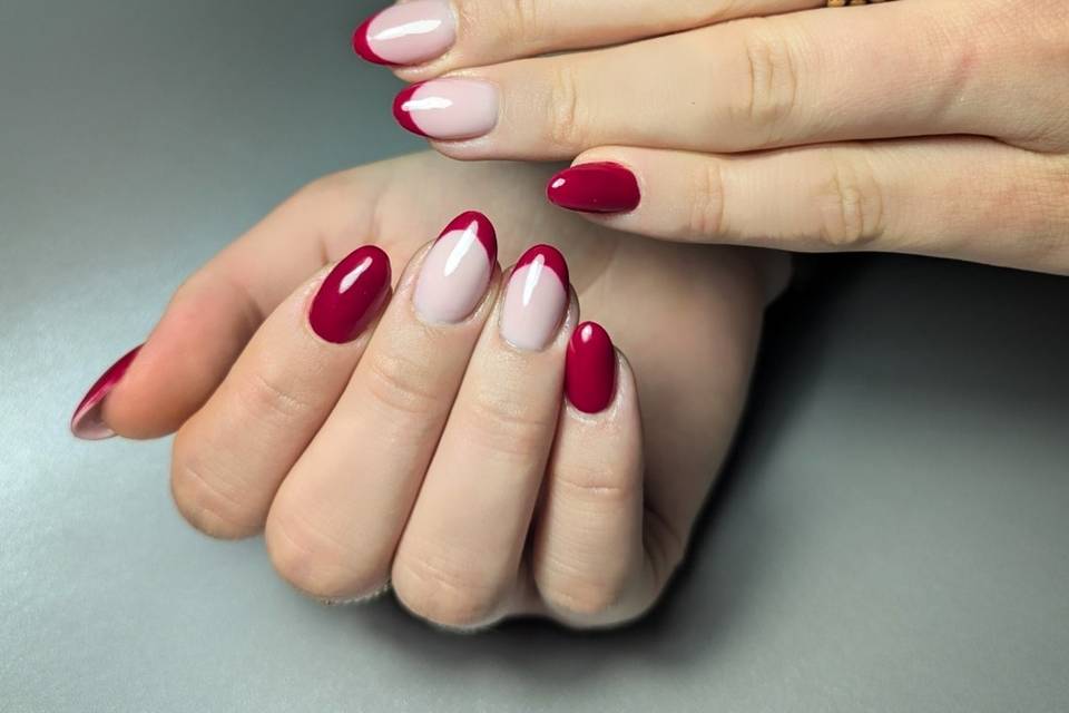 Red nail