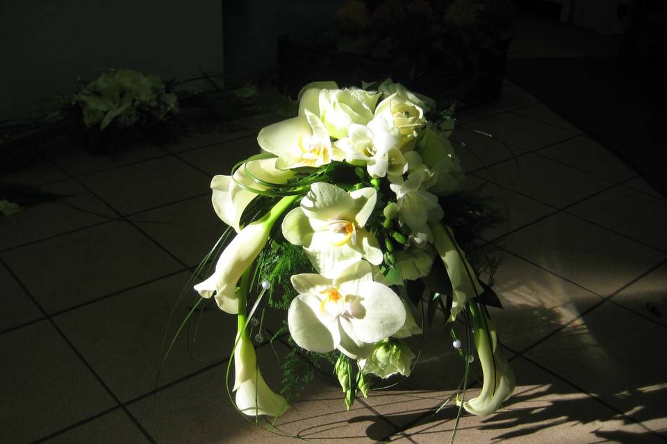 Bouquet de mariée retombant