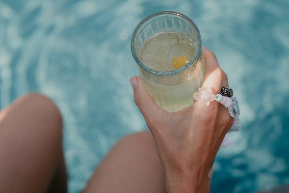 HUG cocktail