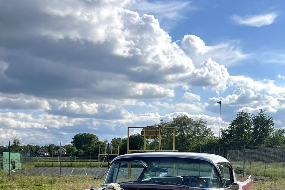 Cadillac 1957 avec décoration