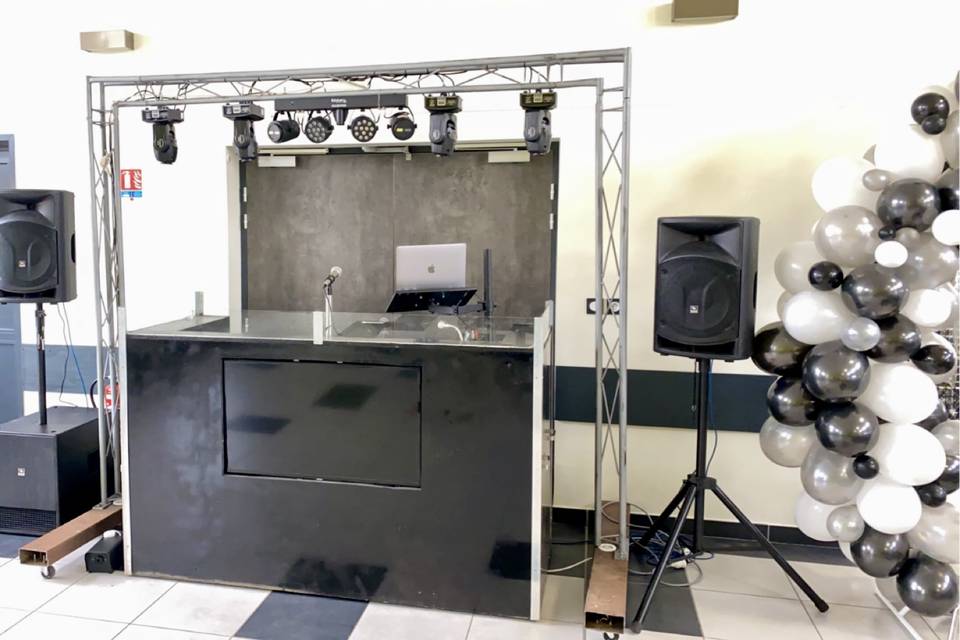 Matériel avec dj