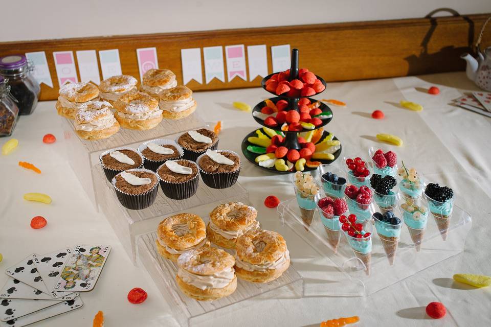 Buffet desserts