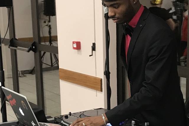 Dj Poyo
