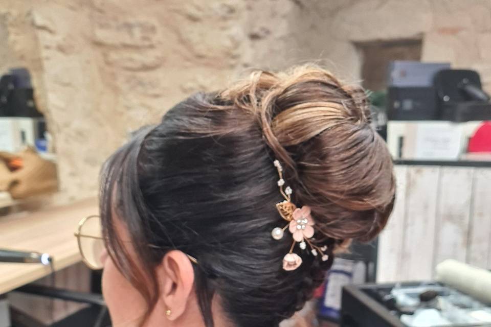 Chignon haut plus classique