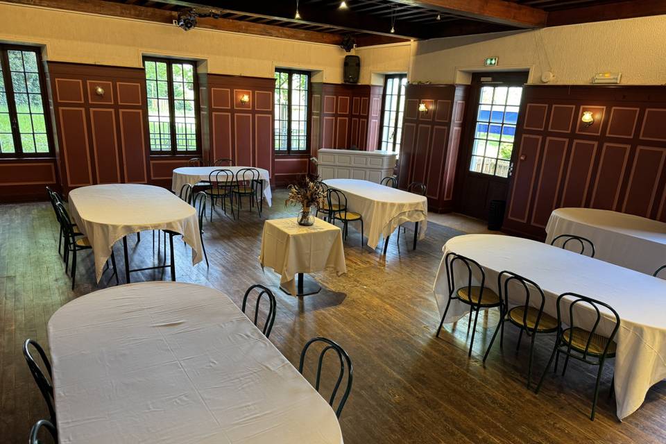 Salle de banquet rez-de-chaussée