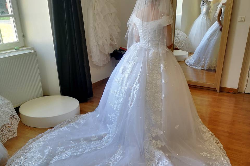 Robe de mariée terminée