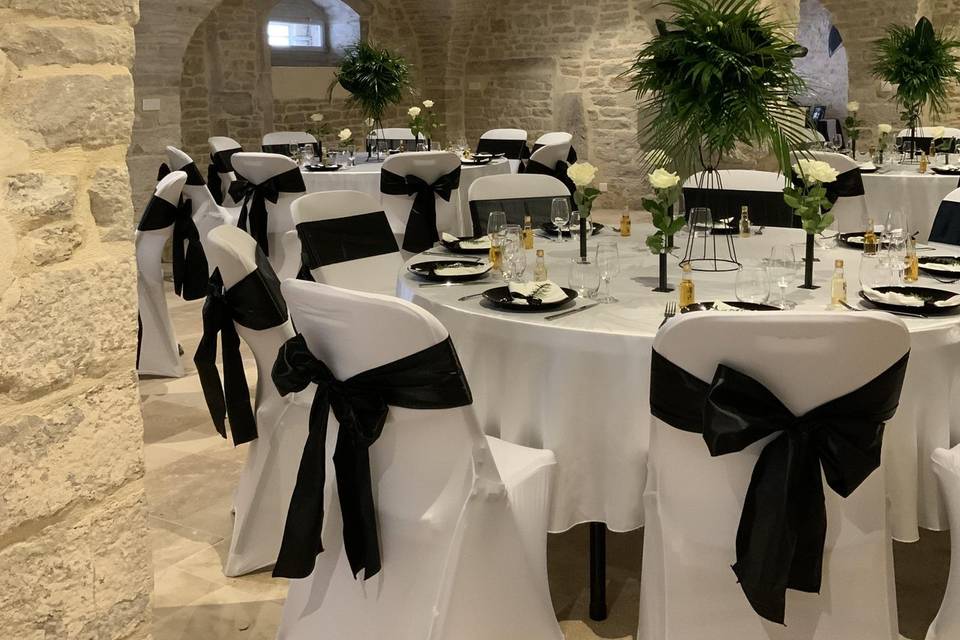 Salle de réception décorée
