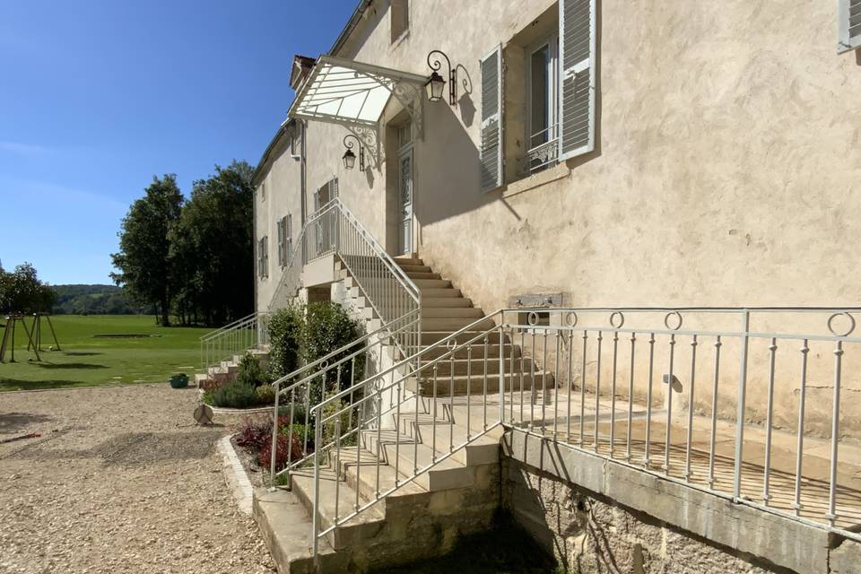 Cour d’honneur en fleurs