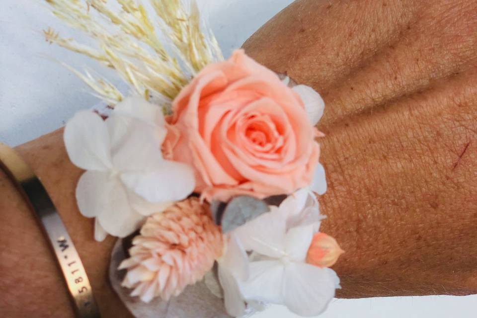 Bracelet en fleurs stabilisées