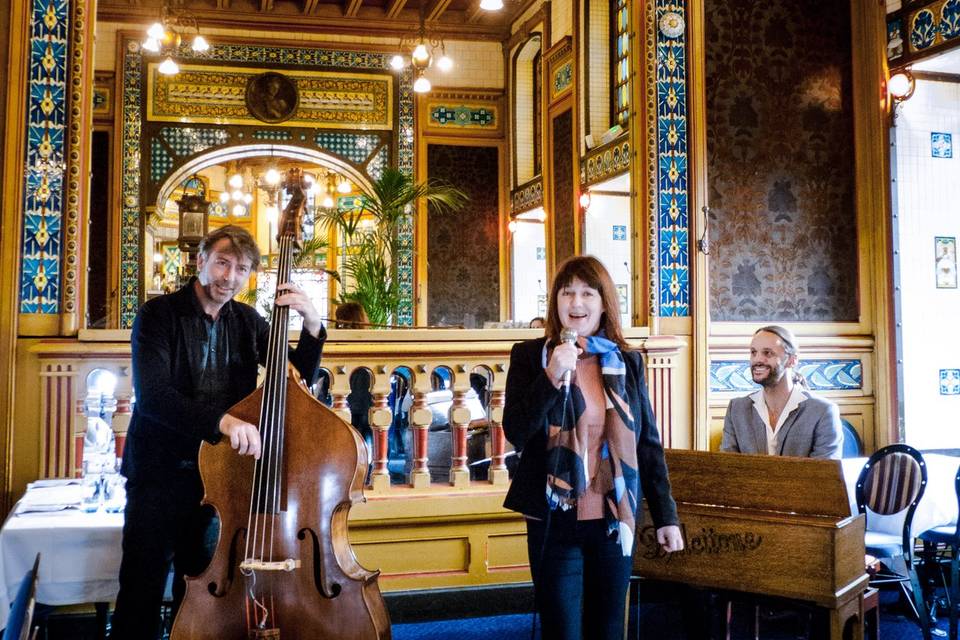 Le trio à La cigale