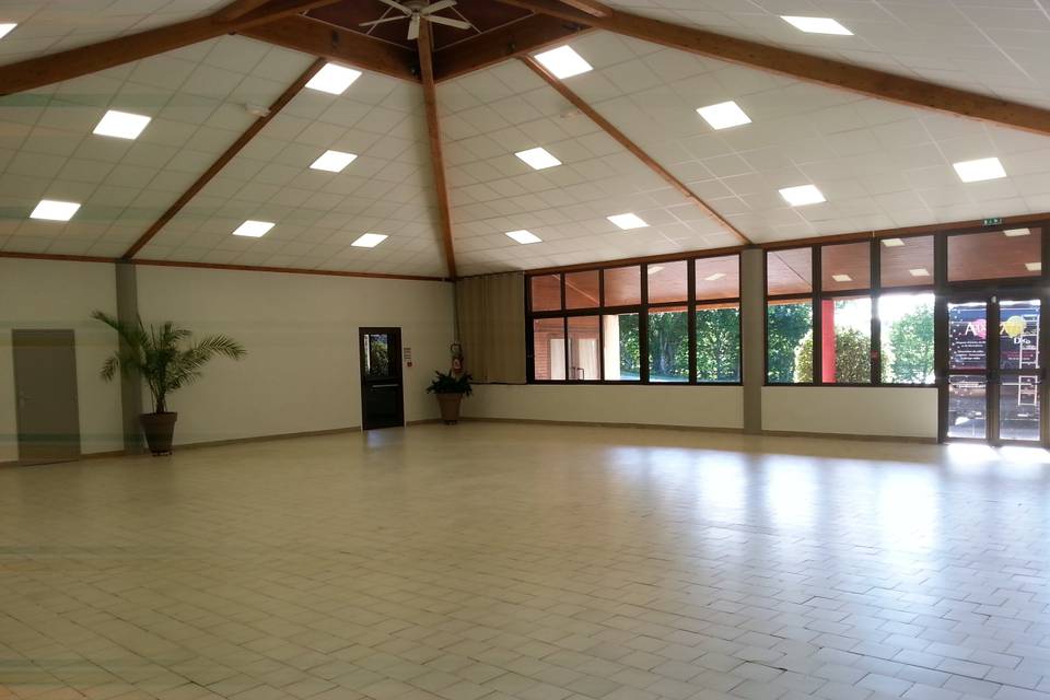 Salle de 225m2