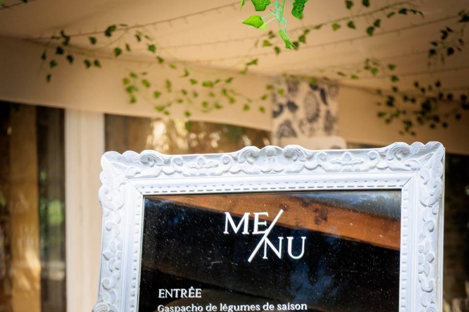 Menu sur miroir