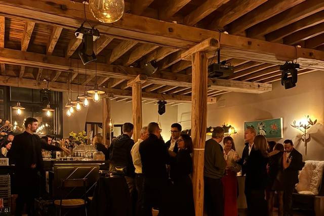 Ambiance Cocktail Élégante & D