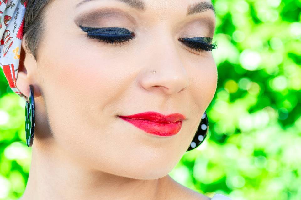 Rétro Coiffure/Maquillage