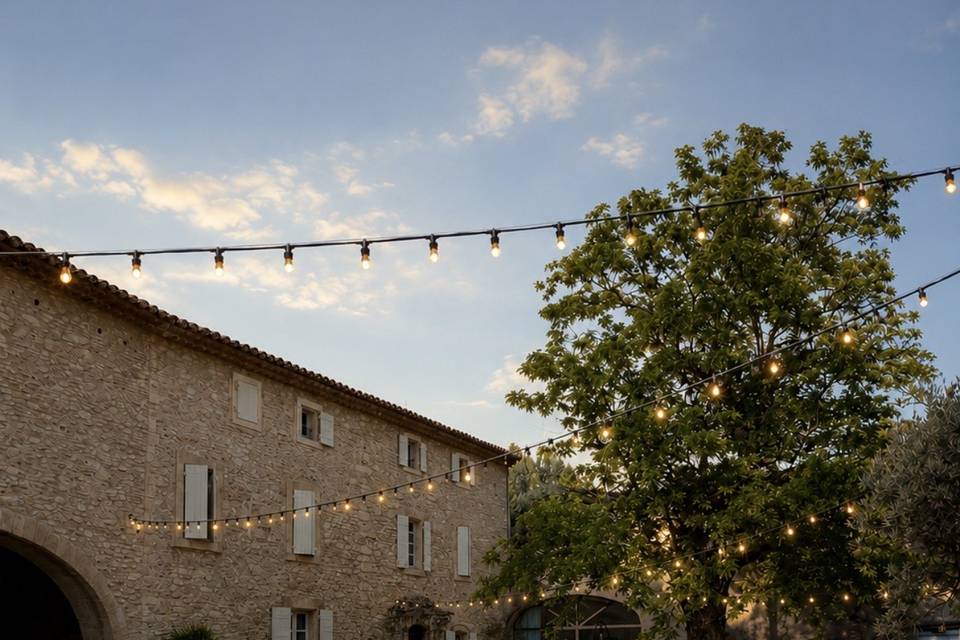 Dîner dans la cour d’honneur