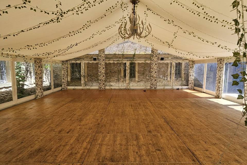 Salle au château