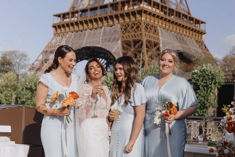 Mariée et les invitées