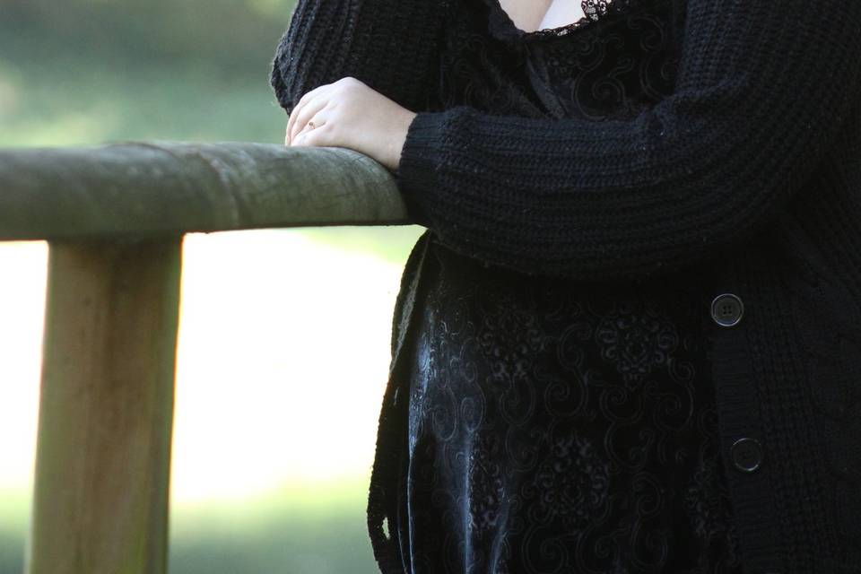 Portait solo :  girl in black
