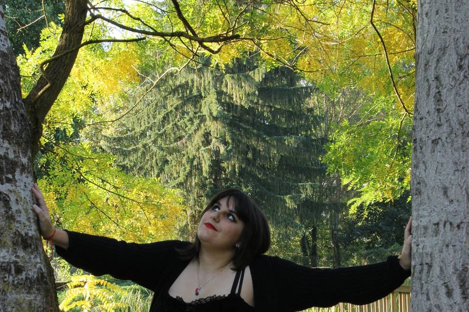 Portait solo :  girl in black