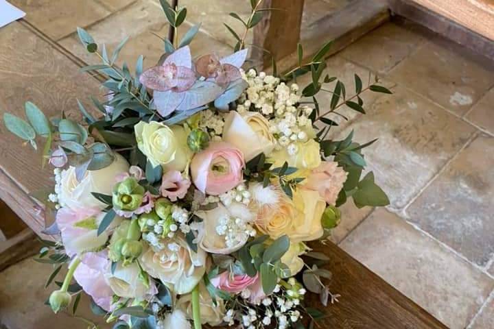 Bouquet de mariée, boutonnière