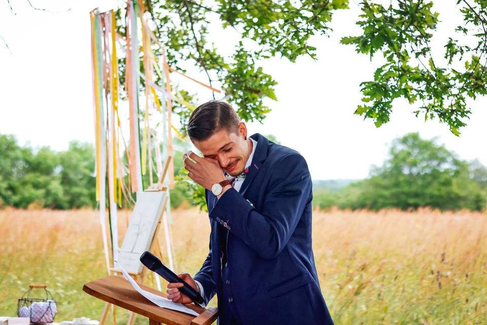 Emotion du marié