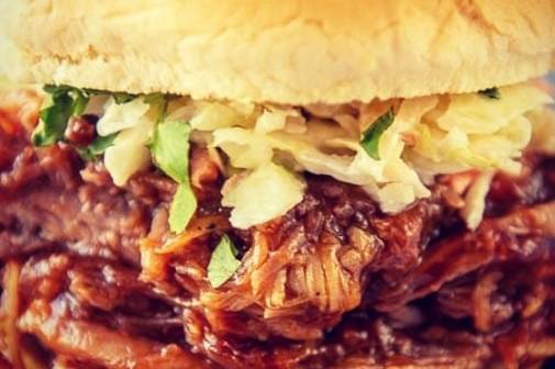 Pulled pork burger