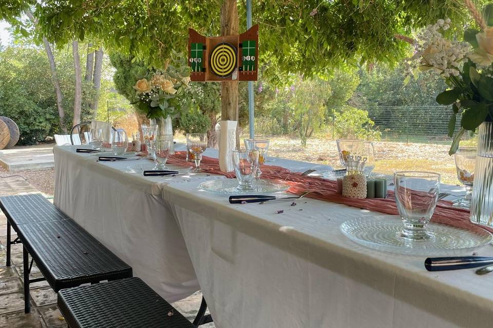 Table - 180cm