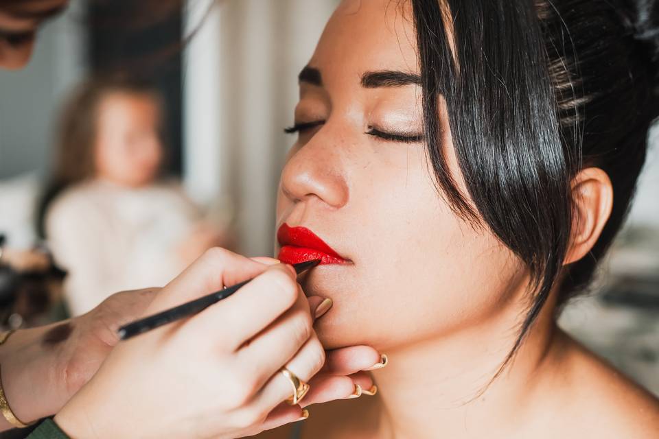 Coiffure + maquillage invitée