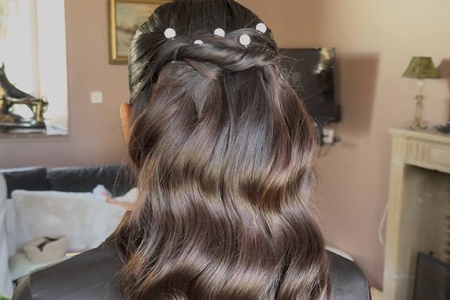 Wavy Demi attache