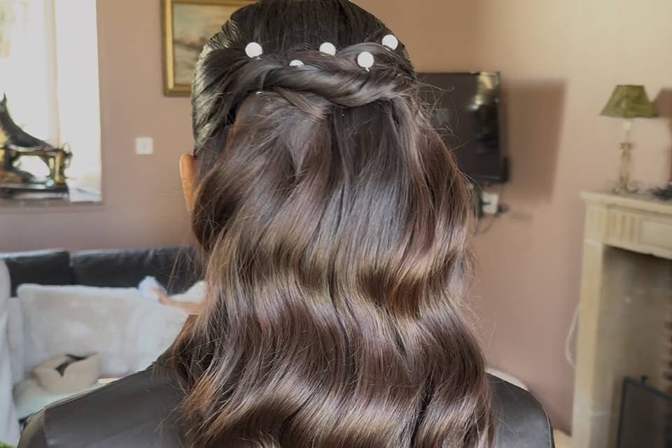 Wavy Demi attache