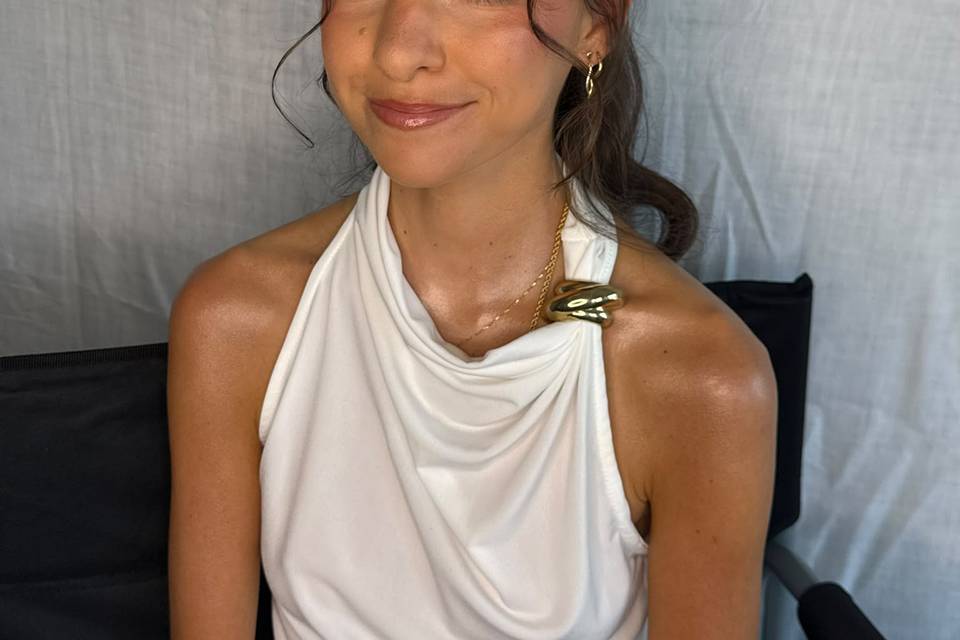 Maquillage et coiffure
