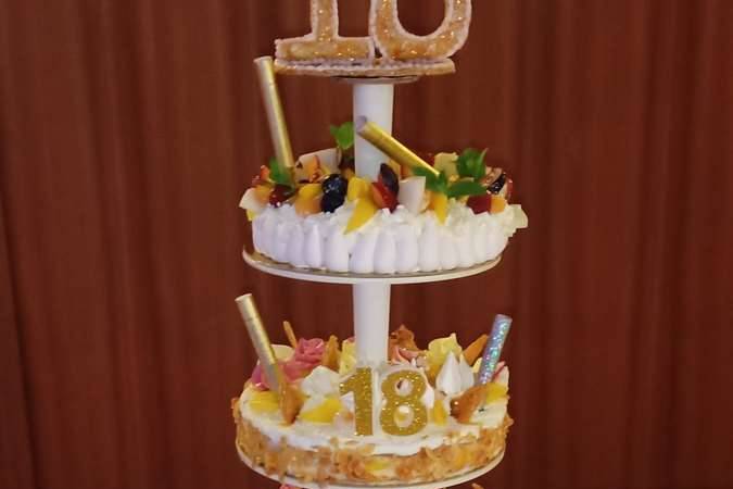 Patisserie à étages
