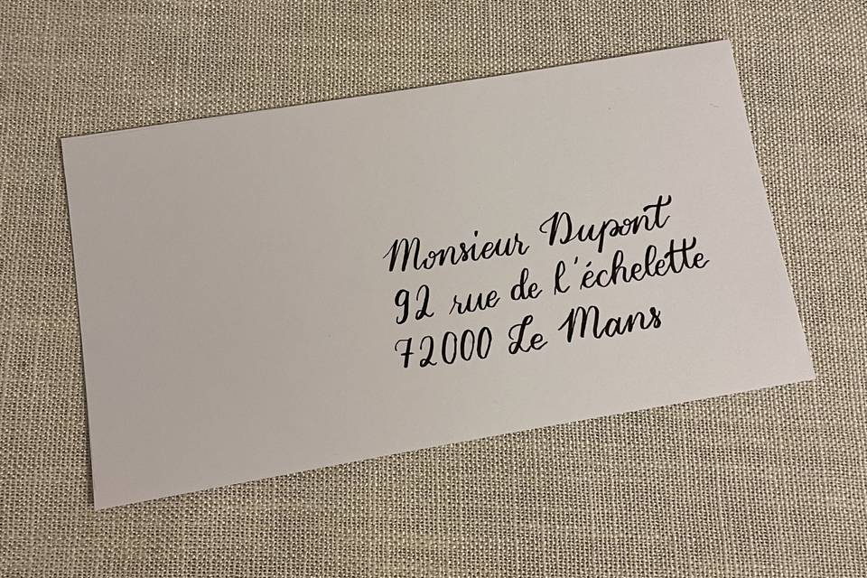 Enveloppe calligraphiée