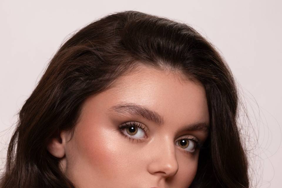 Maquillage soft glam