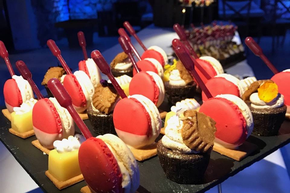 Buffet dessert by mets des lys